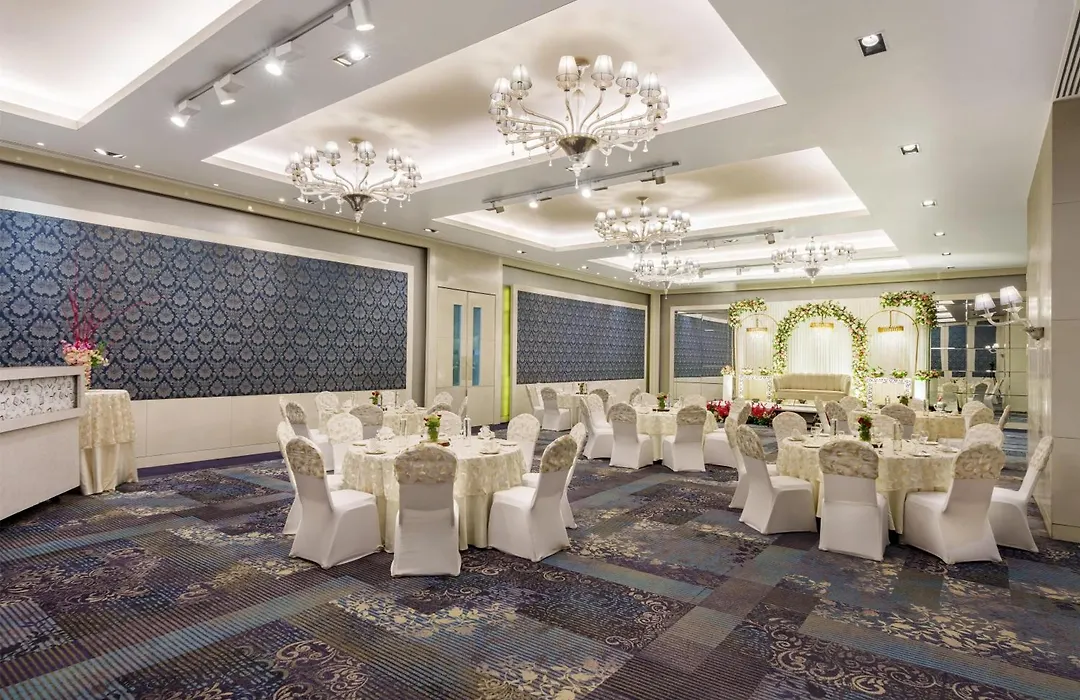 Radisson Blu Hotel New Delhi Paschim Vihar-1
