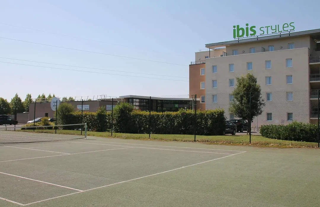 Hotel Ibis Styles Montargis Arboria-1