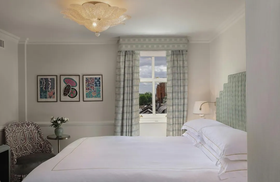 Milestone Hotel Kensington-1