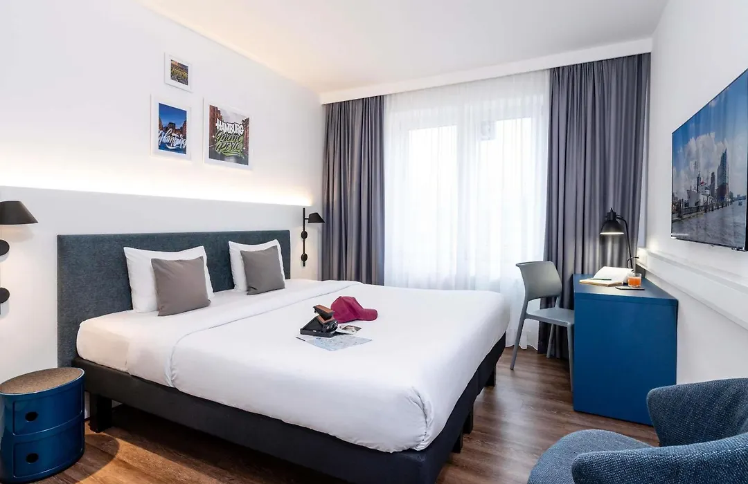 Ibis Styles Hamburg Alster City-1