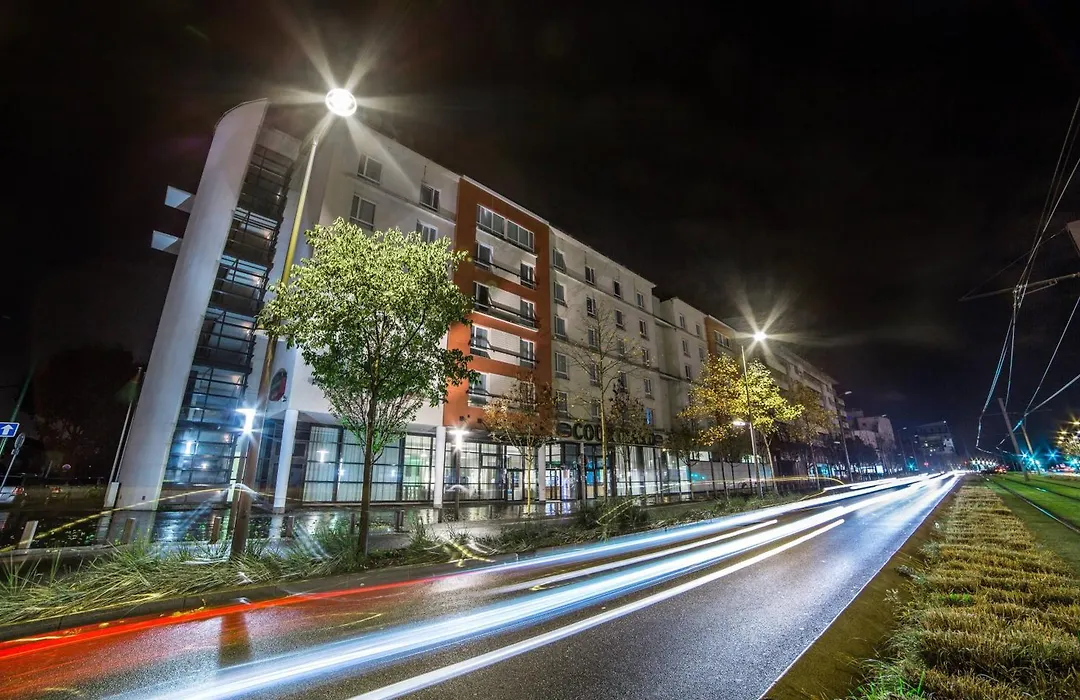 Courtyard By Marriott Paris La Defense West - Colombes-1