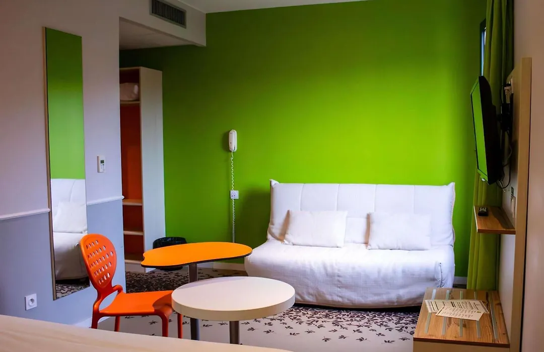 ibis styles Villeneuve Sur Lot-1
