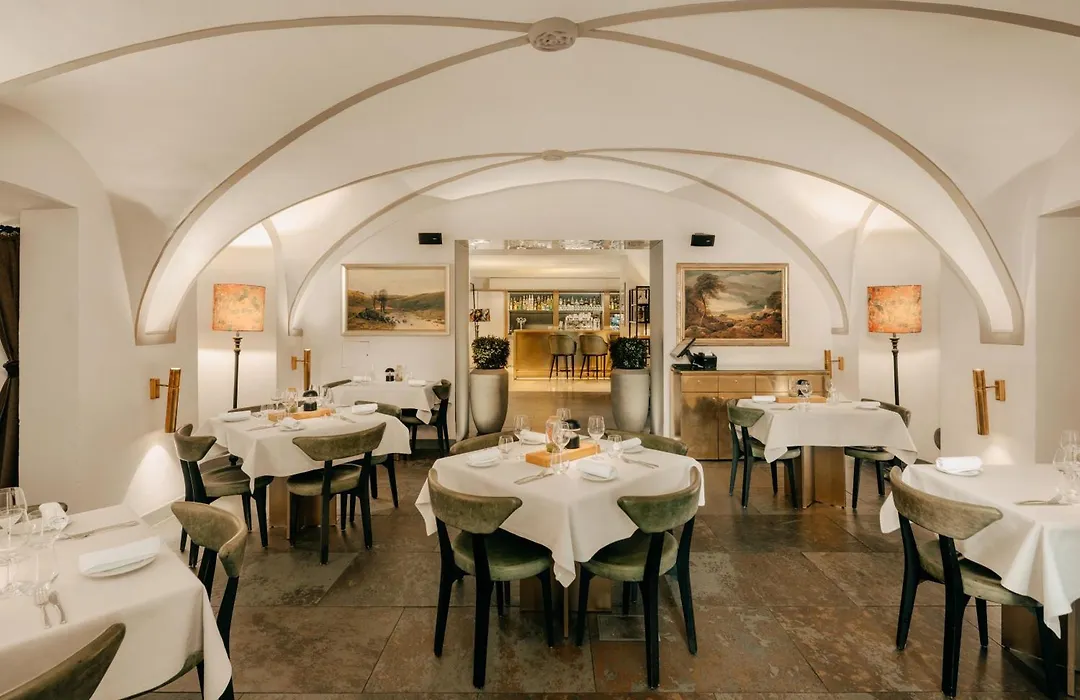 Mandarin Oriental, Prague-1