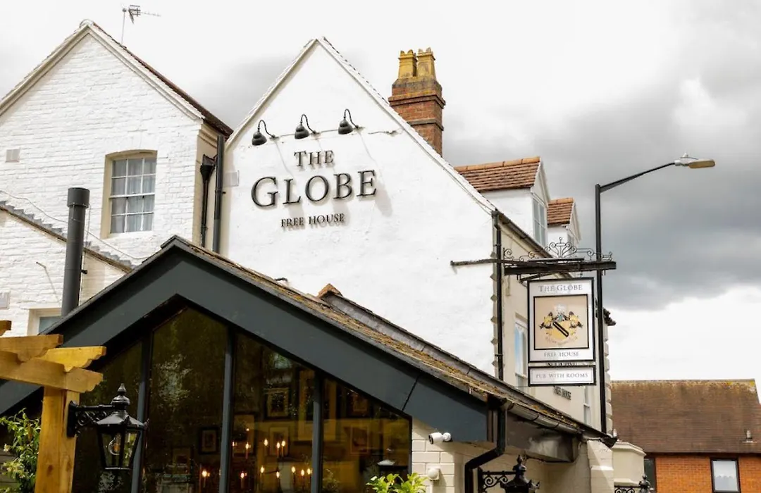 The Globe, Warwick, Warwickshire - Brunning & Price-1