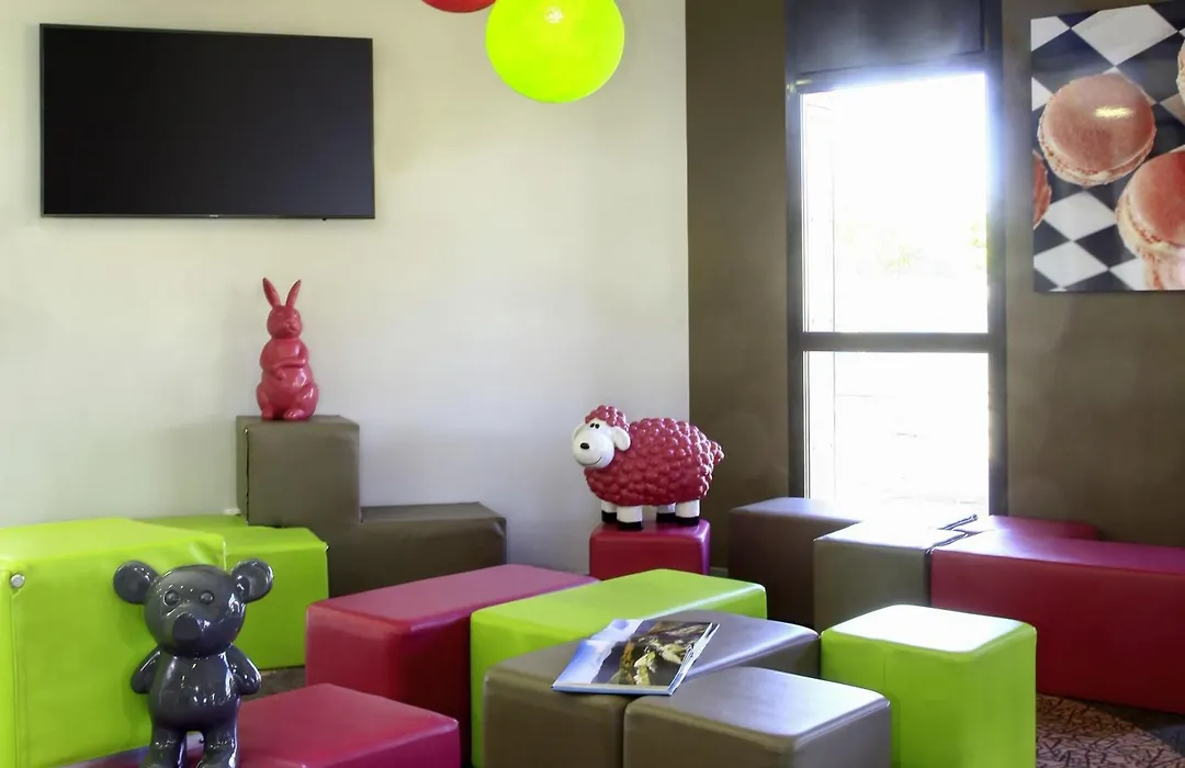 ibis Styles Castres-1