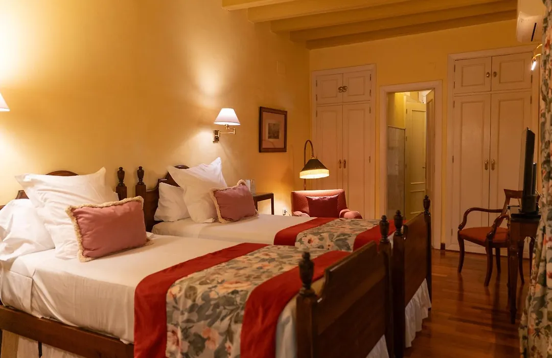 Hotel Las Casas De La Juderia-1
