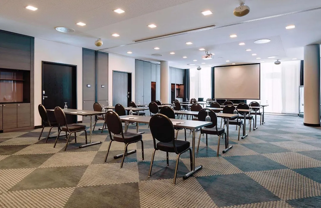 Moevenpick Hotel Stuttgart Airport-1