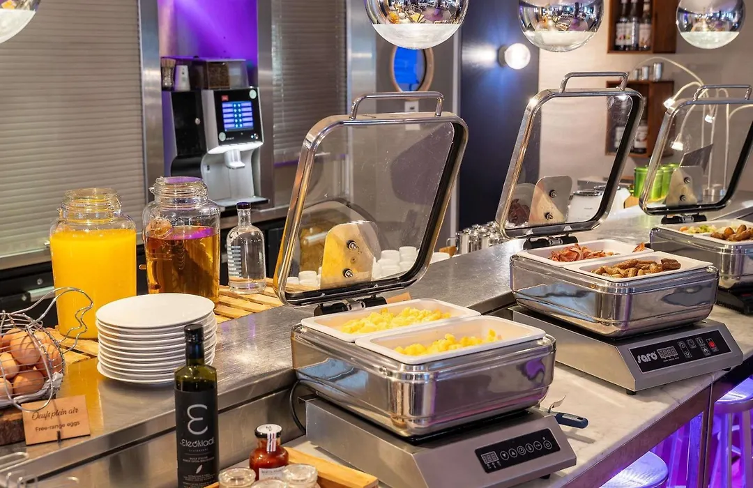 Mercure Paris Massy Gare Tgv-1