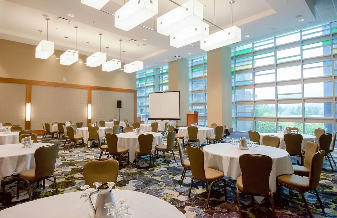 Coast Coal Harbour Vancouver Hotel By Apa-1