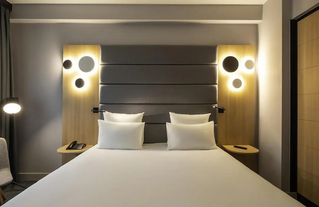 Novotel Brussels Centre Midi-1