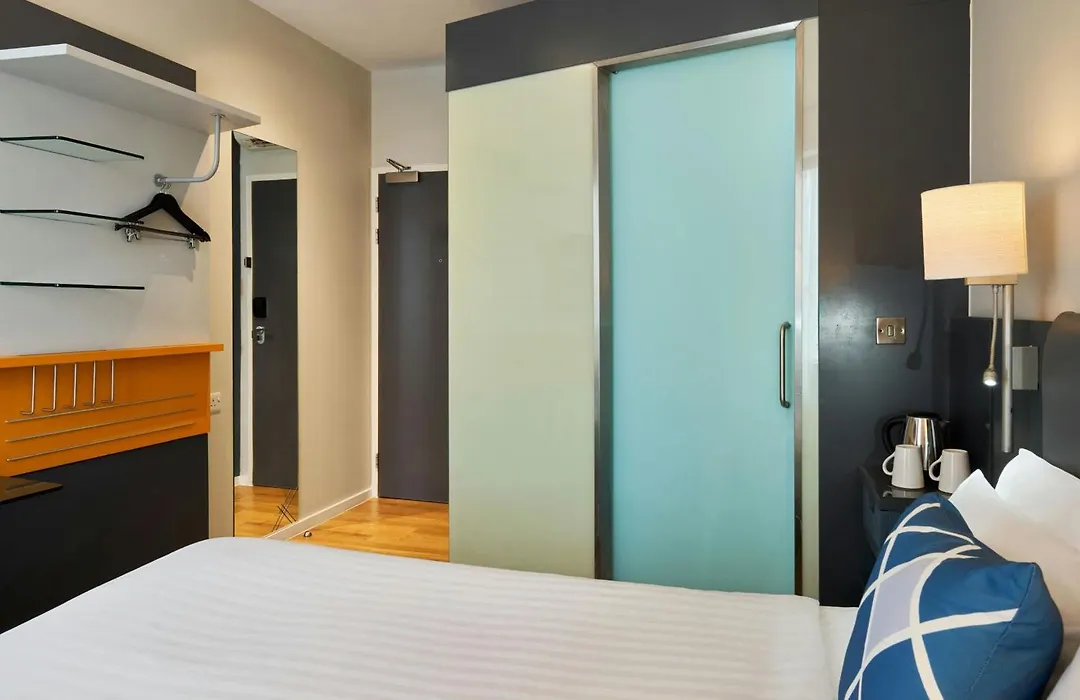 Four Points Flex By Sheraton Newcastle-1