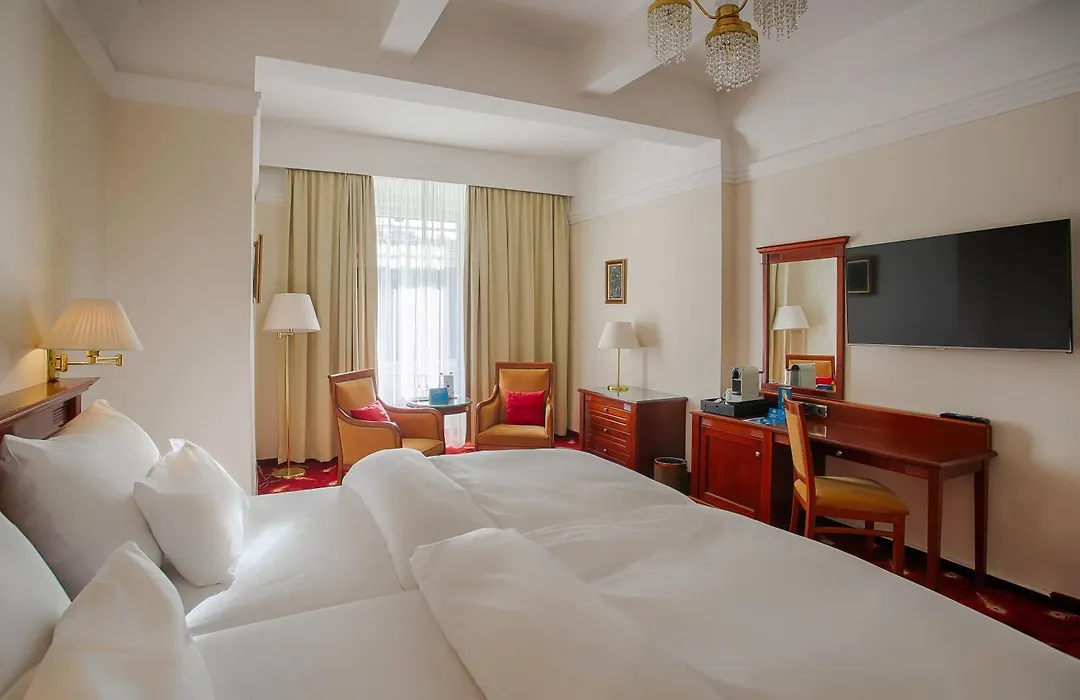 Ensana Thermia Palace-1