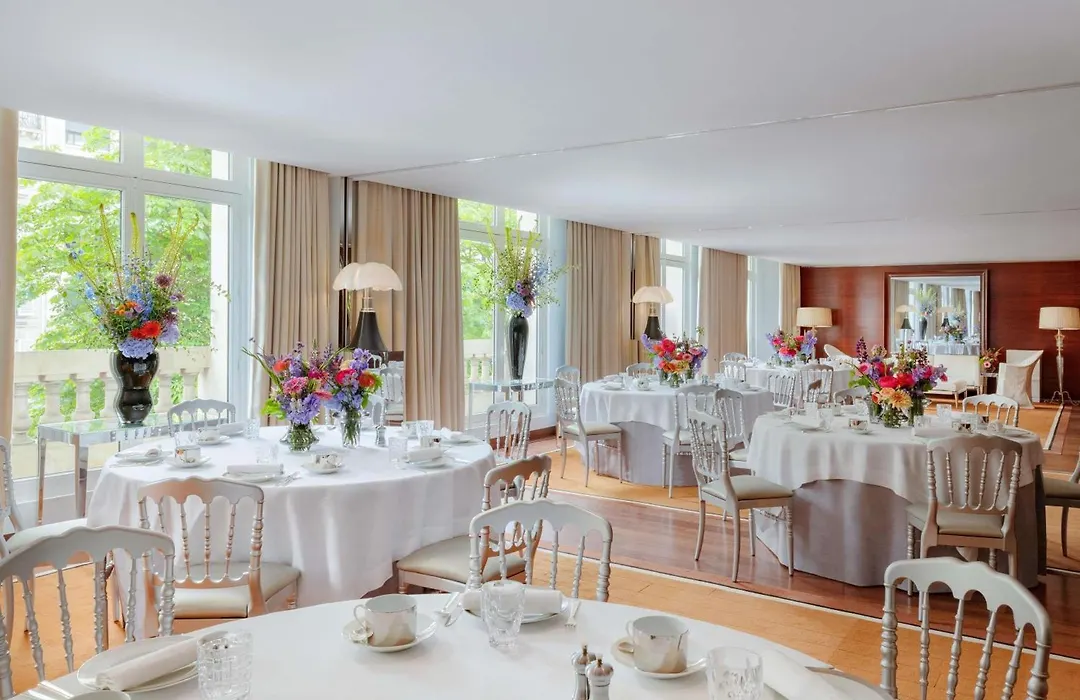 Hotel Le Royal Monceau Raffles Paris-1