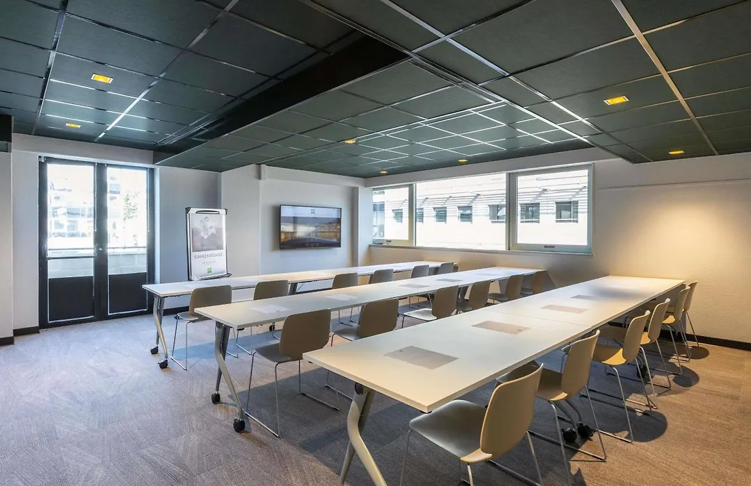 Ibis Styles Bordeaux Centre Meriadeck-1
