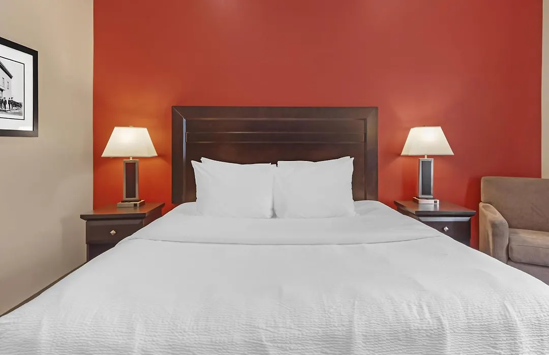 Best Western Plus Meridian-1