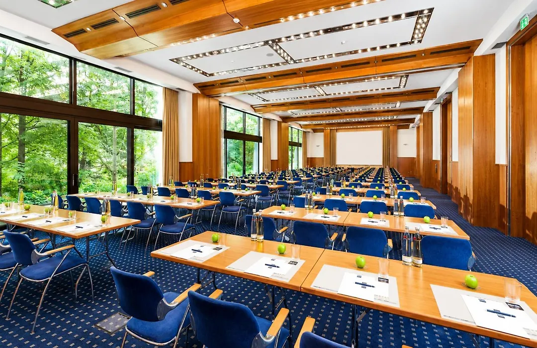 Main Taunus Zentrum Frankfurt Sulzbach By Sunday Hotels-1