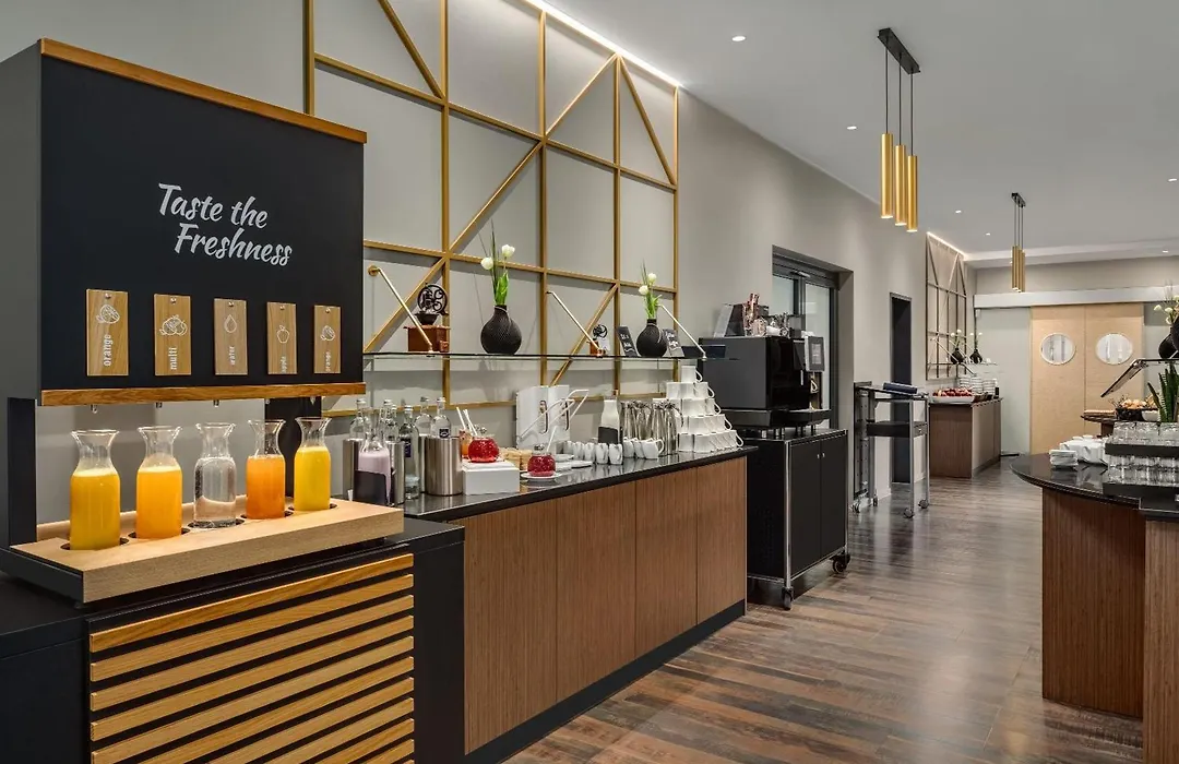 Ramada By Wyndham Essen-1