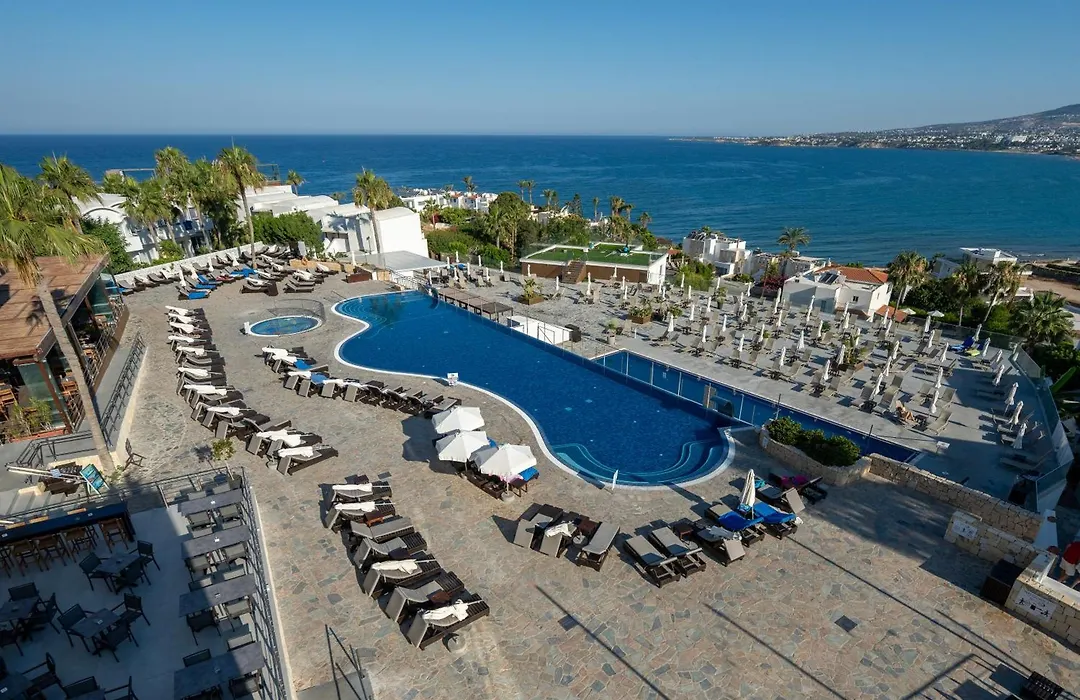 Theo Sunset Bay Hotel-1