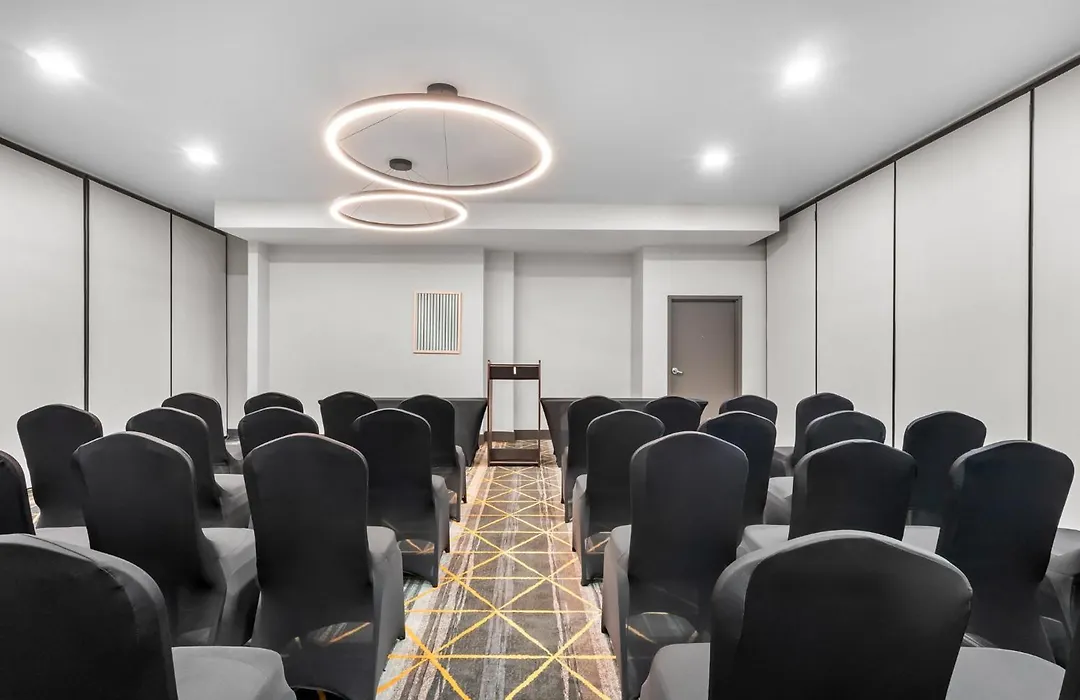 Holiday Inn Oklahoma City Airport By Ihg-1