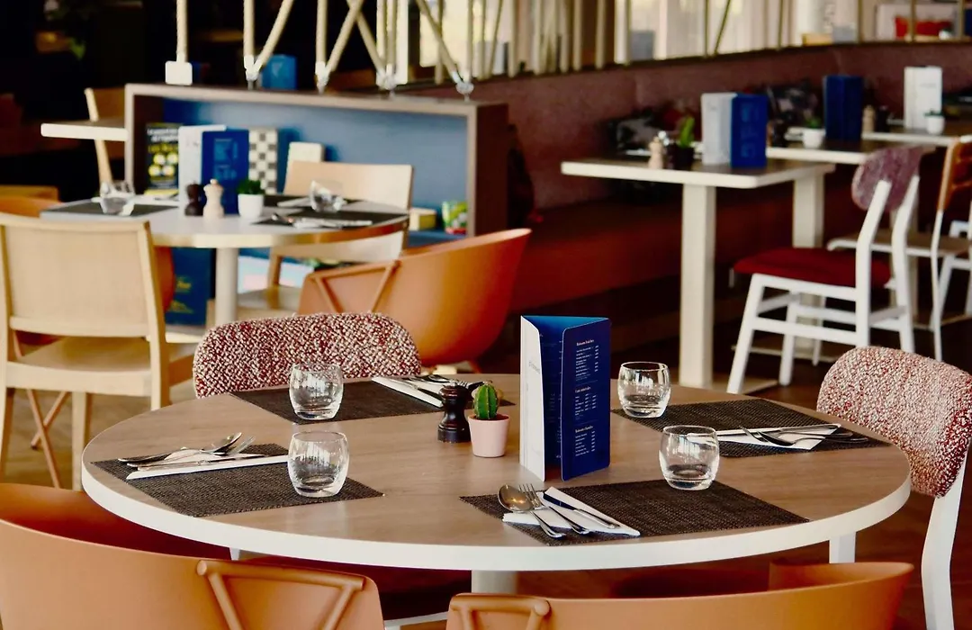 ibis Styles Nantes Reze Aéroport-1