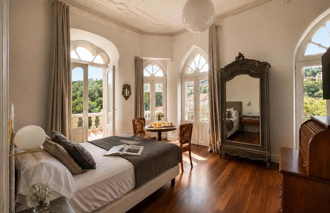Villa Boutique 1880-Romantic Historic Boutique Hotel With Outdoor Jacuzzi-1