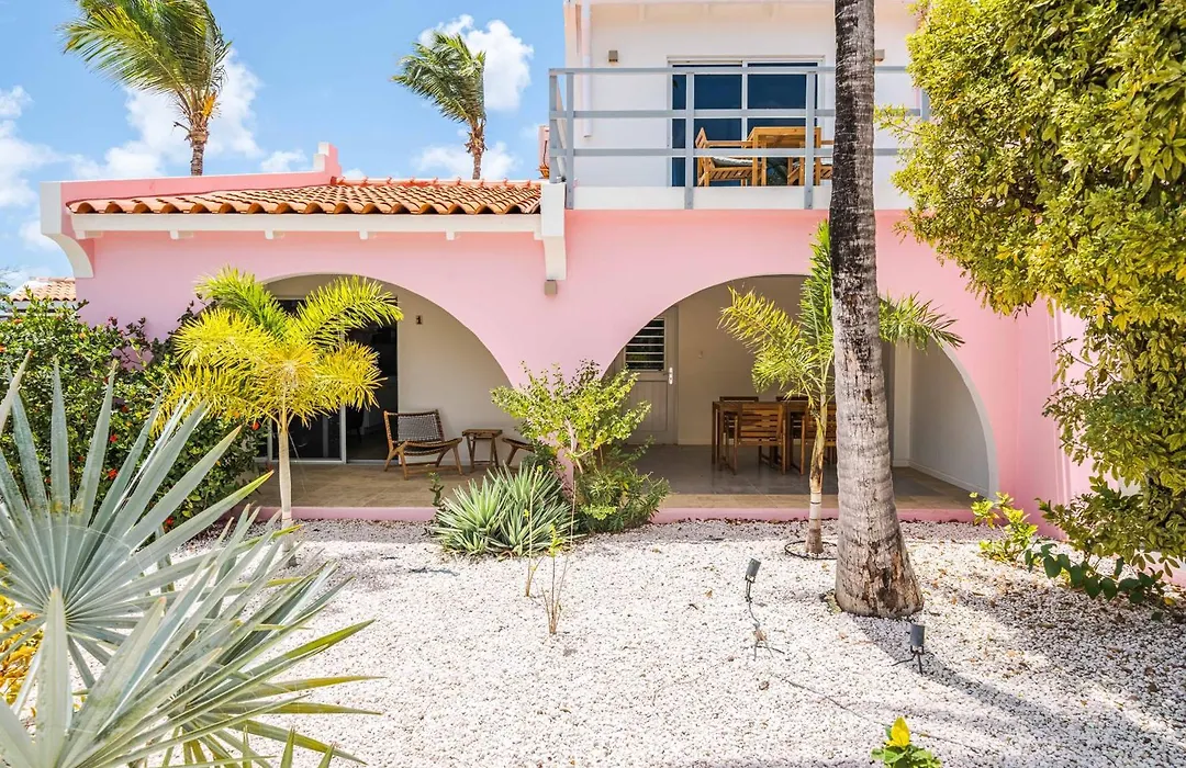 Pink Lagoon By Boutique Bonaire Unique Resorts-1