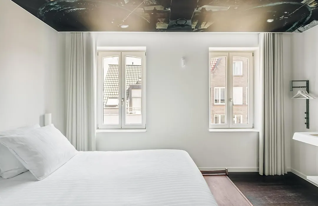Romy Bruges Historic Centre-1