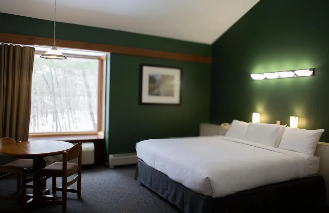 The Inn At Crumpin-Fox-1