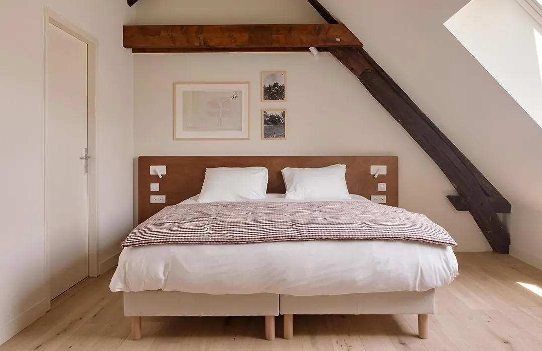 Alfred Hotels Beaune La Madeleine-1