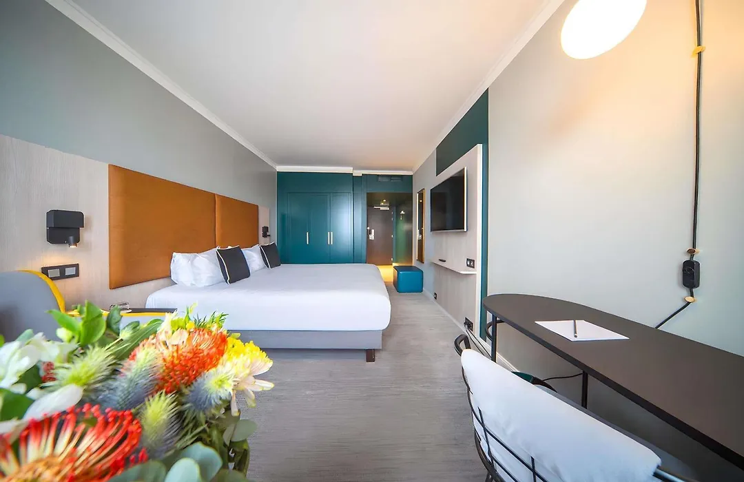 Maek Hotel Antwerp Central - Accor Handwritten Collection-1