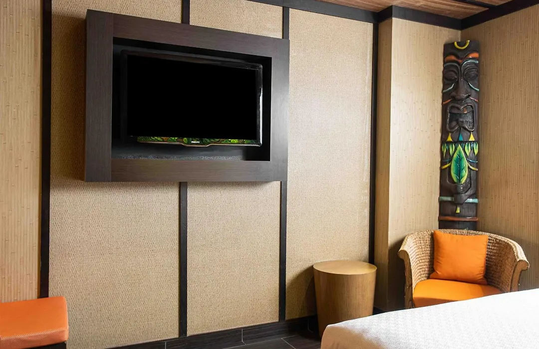 Fantasyland Hotel-1