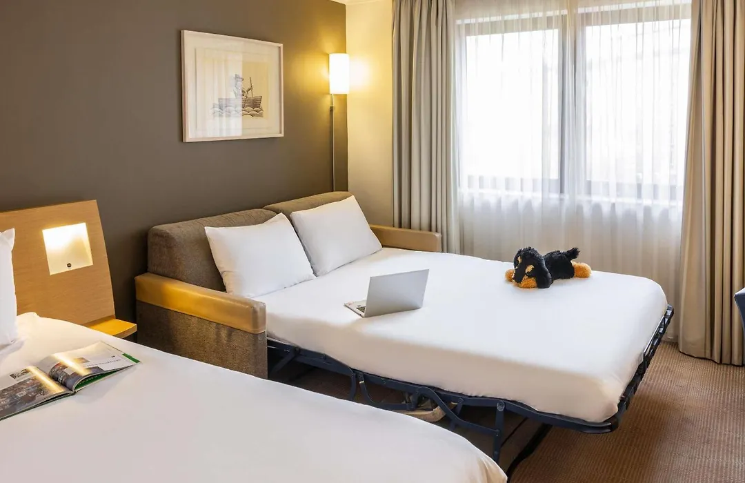 Novotel Bristol Centre-1