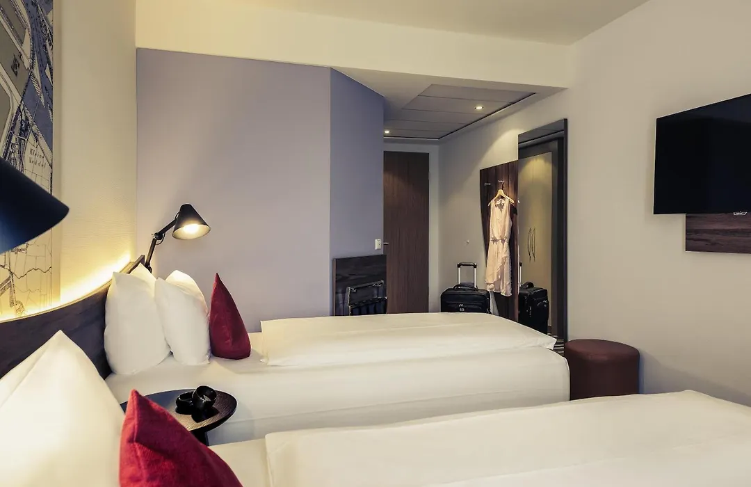 Mercure Hotel Hamburg Mitte-1
