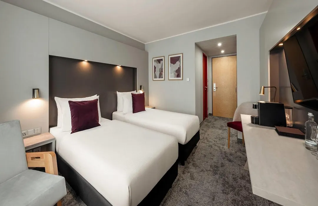 Ramada By Wyndham Essen-1