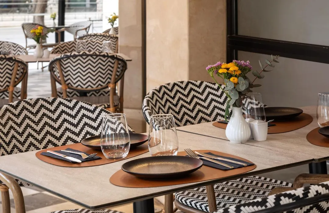 Melia Athens-1