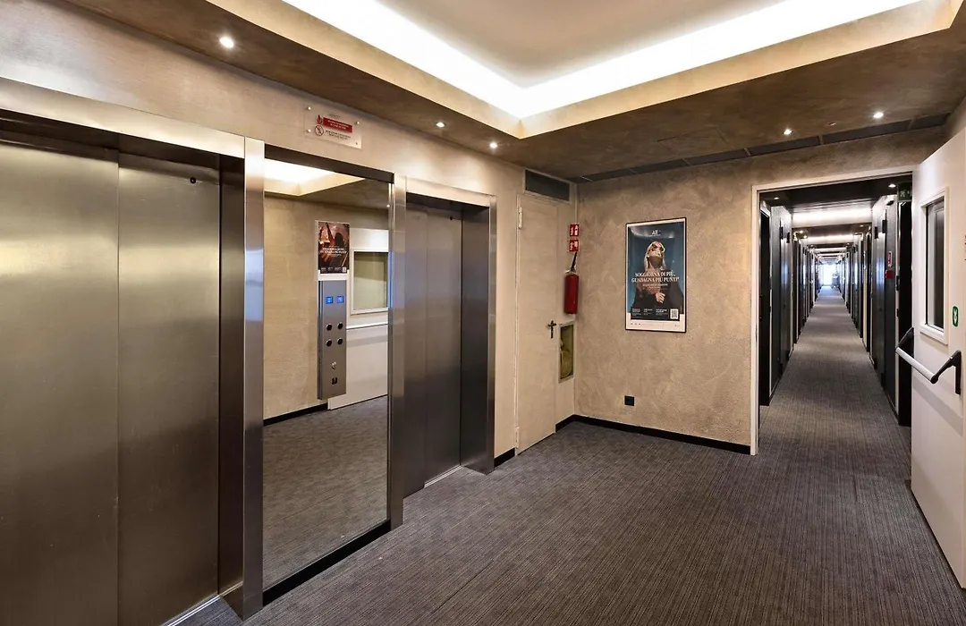 Novotel Genova City-1