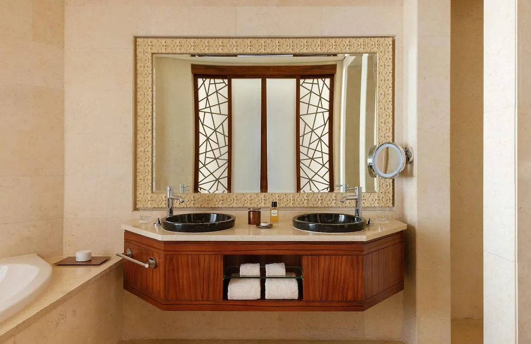 Raffles Dubai-1