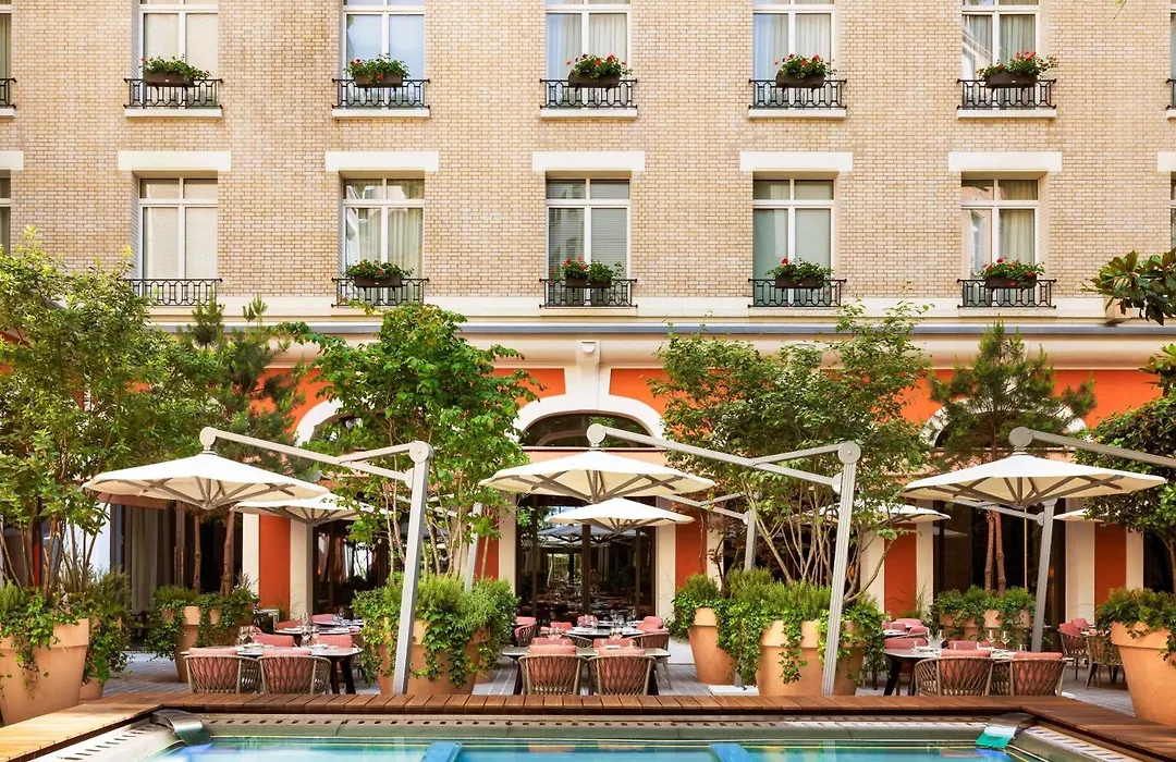 Hôtel Le Royal Monceau Raffles Paris-1