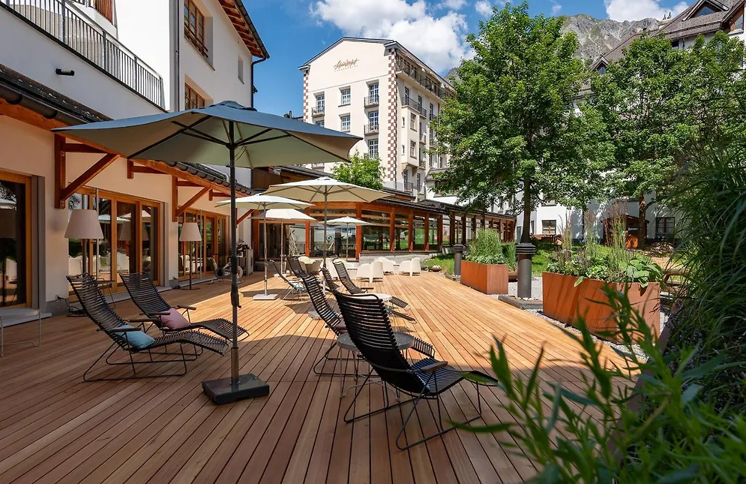 Hotel Schweizerhof Lenzerheide-1
