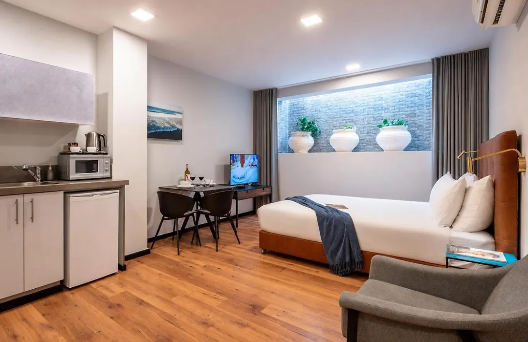 Sea Land Suites - By Echo Hotels-1