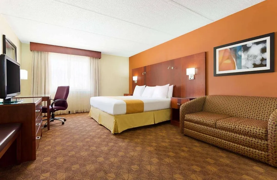Radisson Akron-Fairlawn Copley-1
