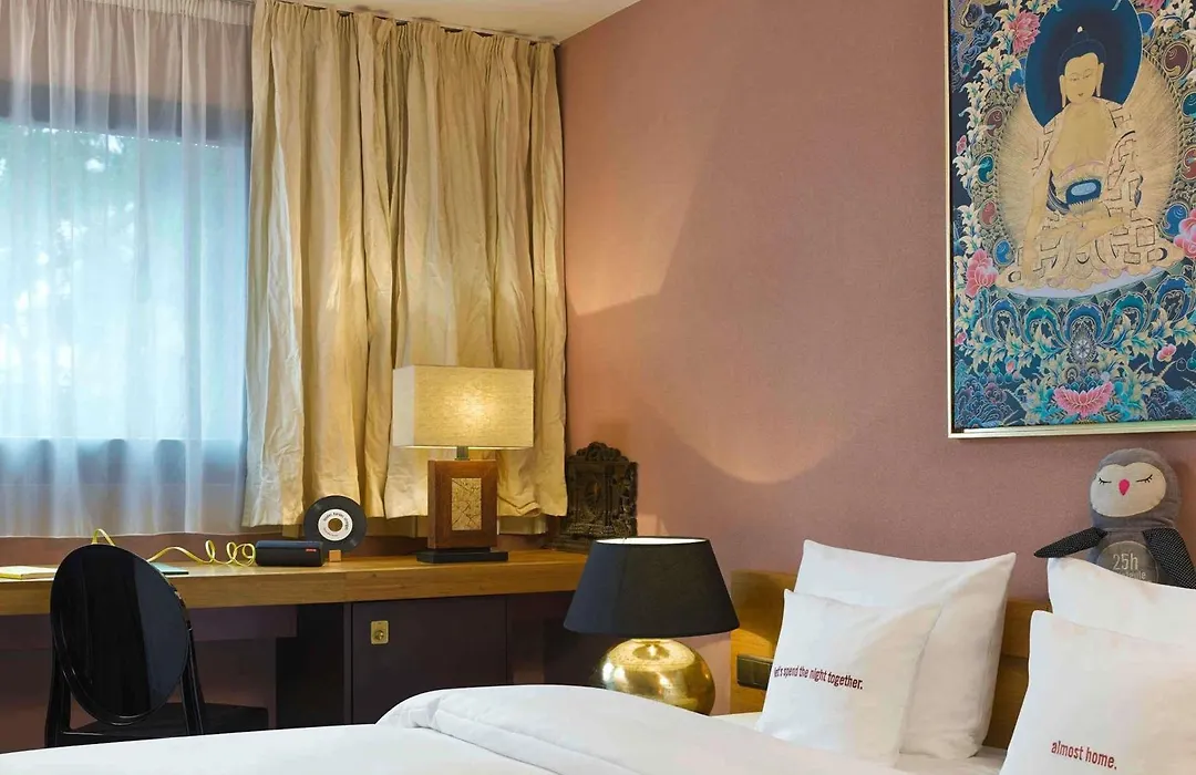 25Hours Hotel The Goldman-1