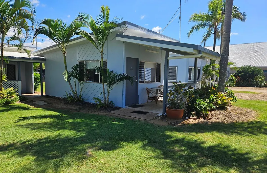 Bargara Gardens Boutique Villas-1