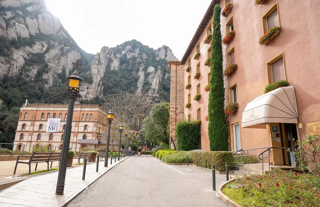 Hotel Abat Cisneros Montserrat-1