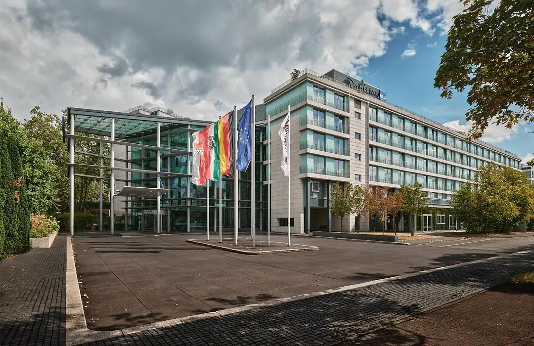 Radisson Blu Hotel Koeln-1
