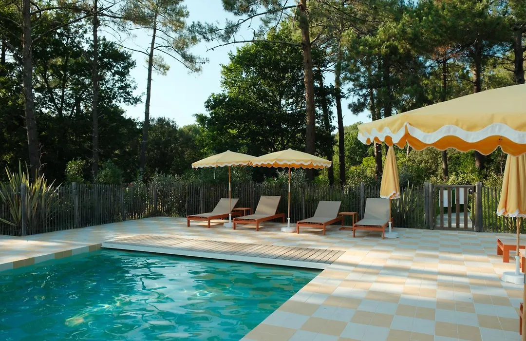 Boutique Hotel La Baignoire-1