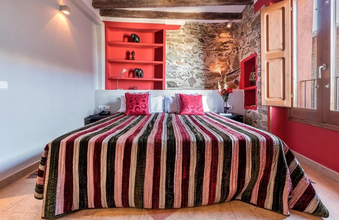 Hotel Cal Llop-1