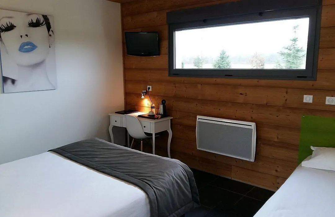 Bio-Motel-1