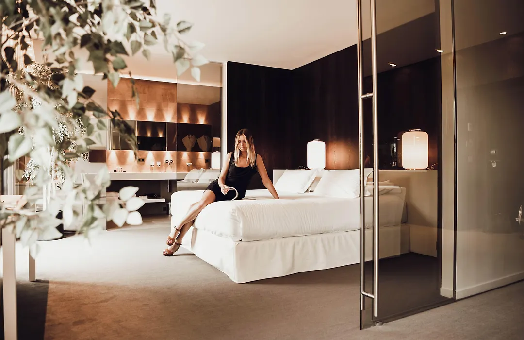 Bdesign & Spa-1