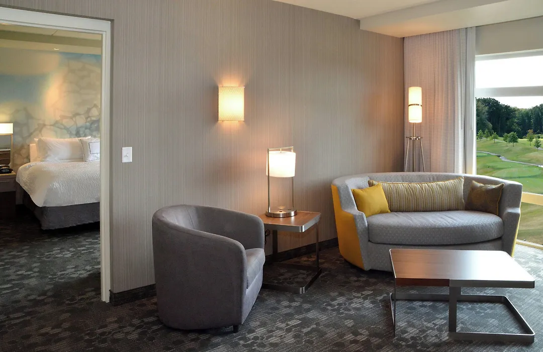 Courtyard By Marriott Youngstown Canfield-1